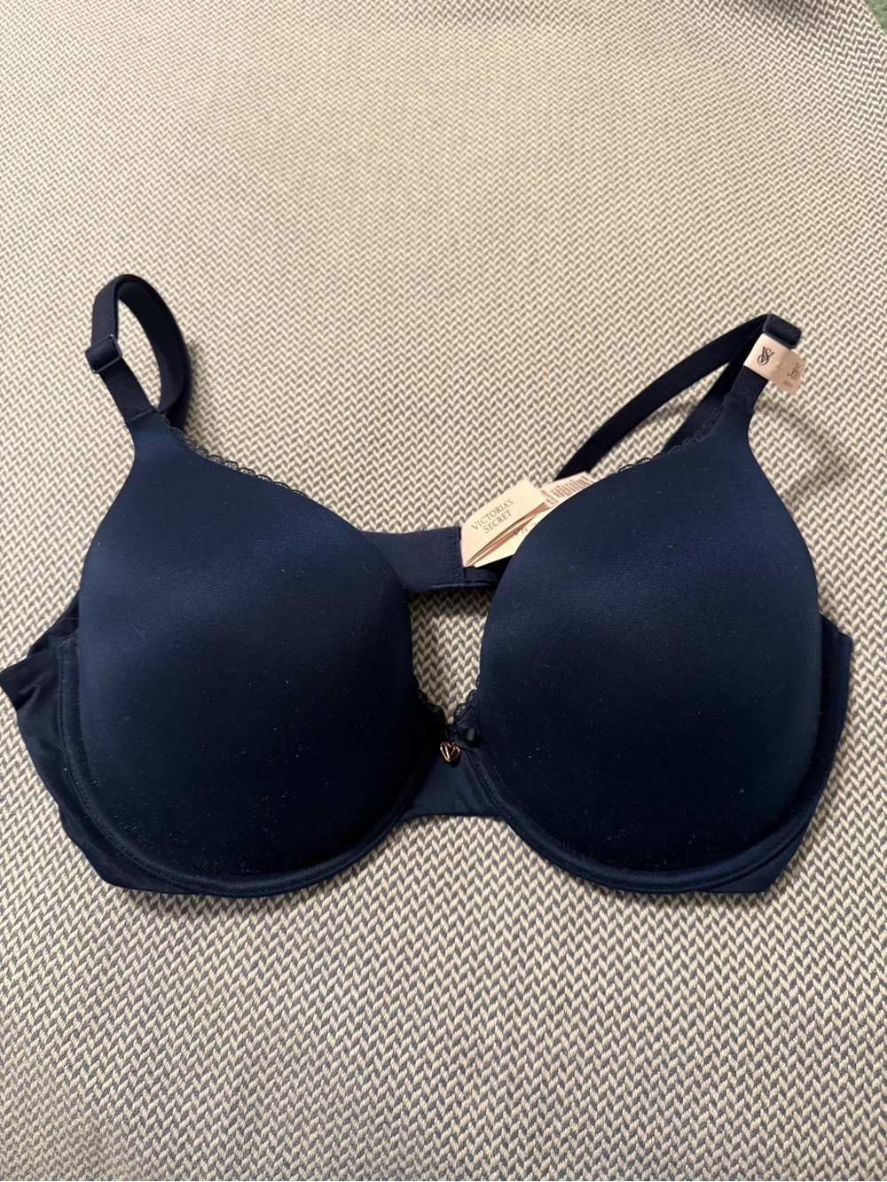 Victoria's Secret Navy Smooth Push-up Bra